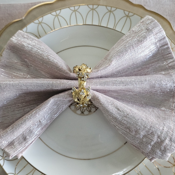 Gold Napking Rings - Picture 2 of 4